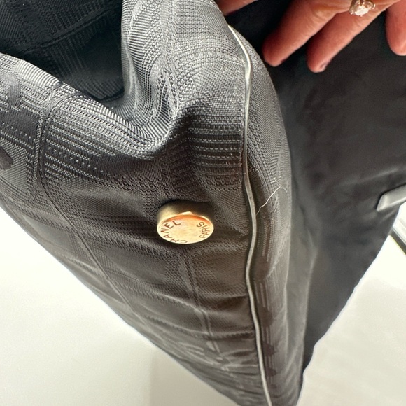 Authentic CHANEL Nylon Travel Tote Bag Handbag - Picture 5 of 16